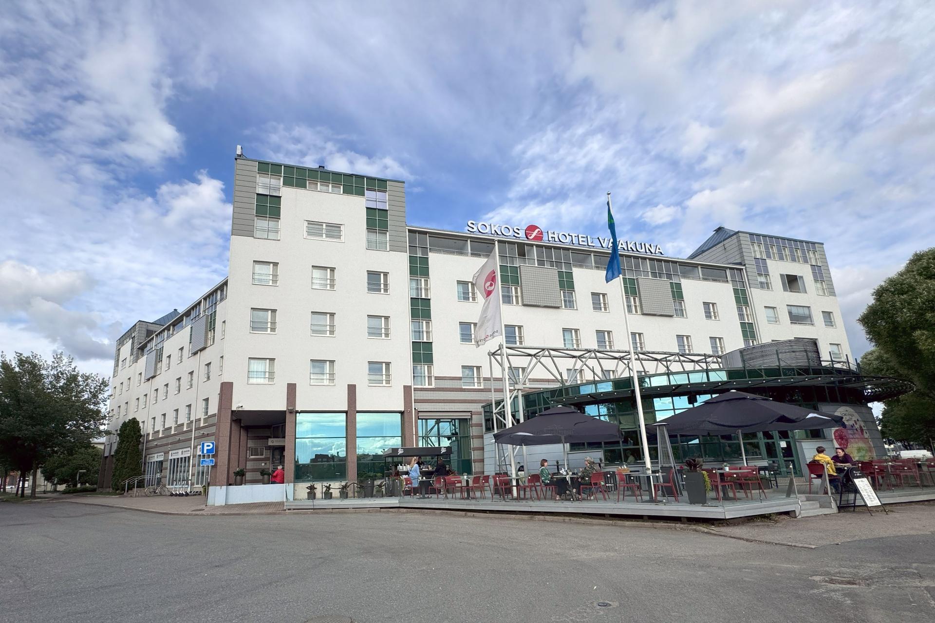 Hämeenlinnan Sokos Hotel Vaakuna peruskorjataan.jpg
