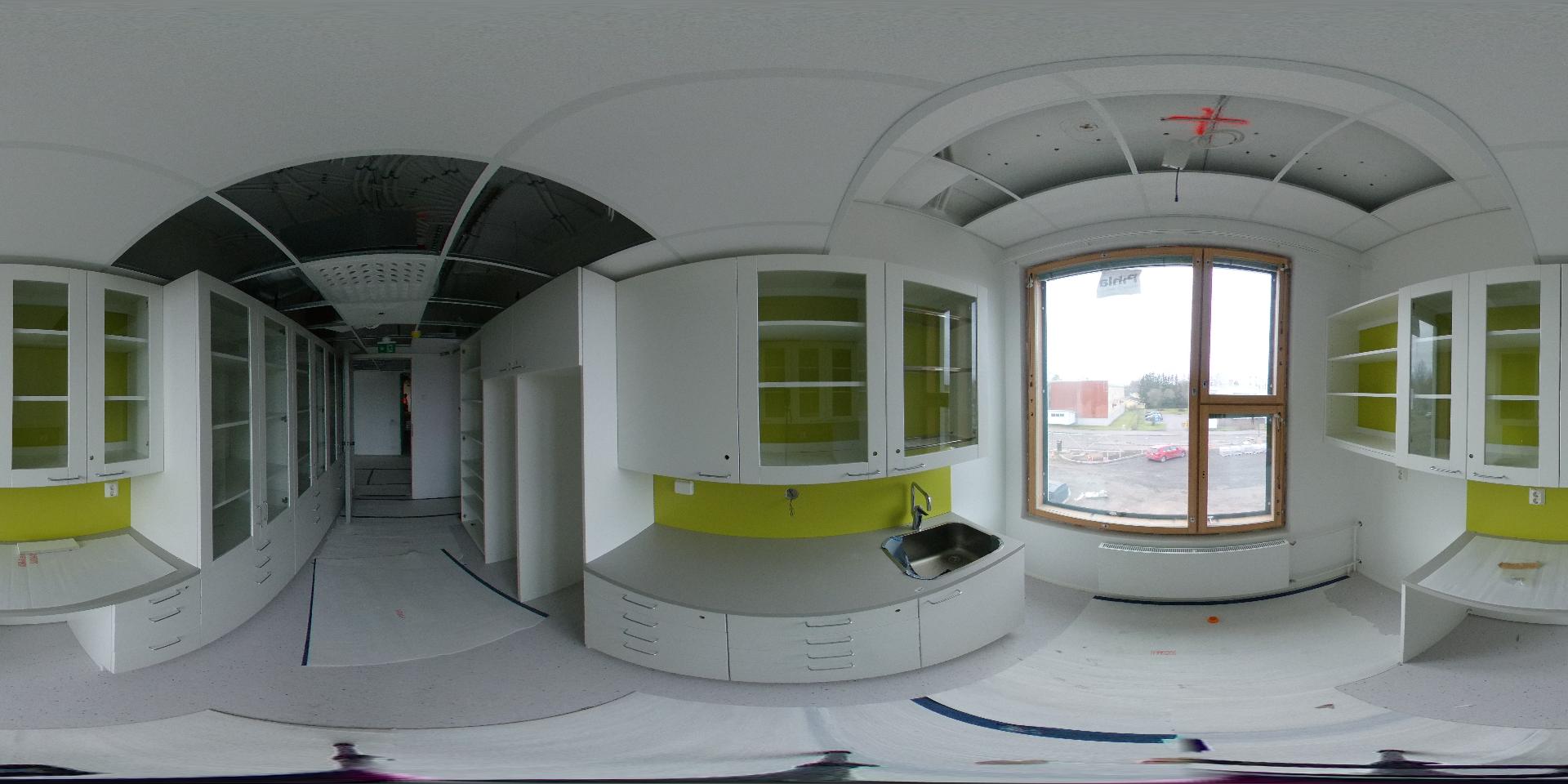 Järvenpään Yhteiskoulu on viihtyisä.JPG