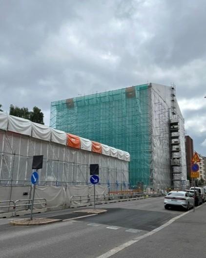 Töölön ala-aste, monivaiheiset korjaushankkeet ovat Constille arkipäivää.jpg