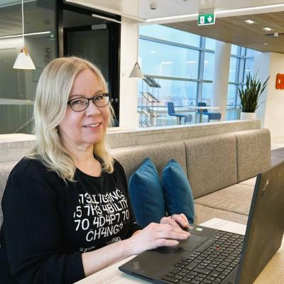 Johanna Viskari, Yhdessä kohti reilua tekoälyä.JPG