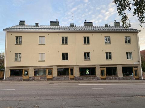 Asunto Oy Pitäjänmäentie 17, vuoden Julkisivuremontti 3. sija.jpg